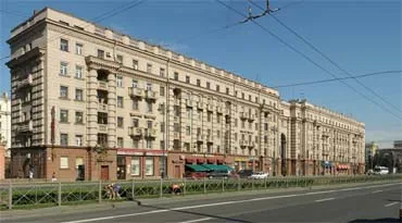 dom-stalinka
